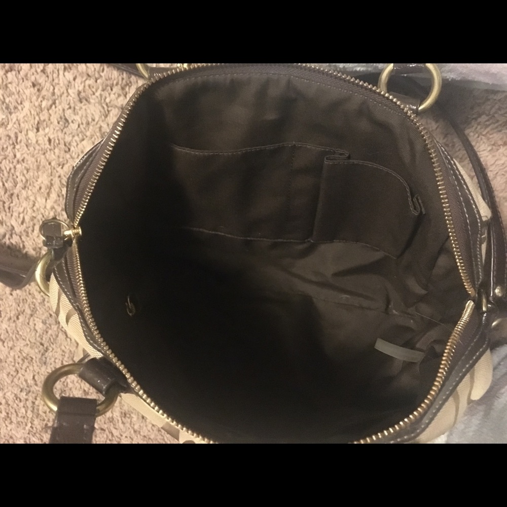 SOLD-Coach purse - Picture 4 of 6